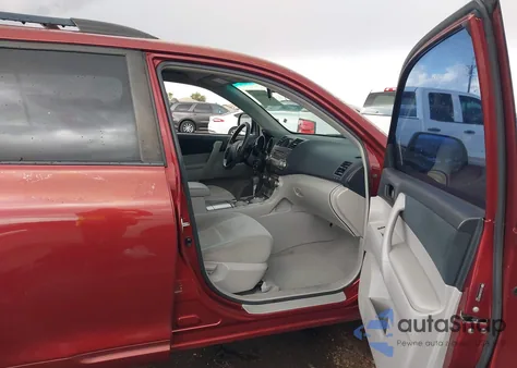 2010 Toyota Highlander from USA, damaged, VIN 5TDZA3EH9AS005331